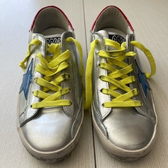 NWT Brand New Golden Goose Women’s Superstar Silver Blue Star Leather Sneaker 37 - Picture 6 of 16